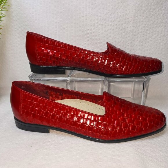 TROTTERS CHERRY RED LEATHER WOVEN LOAFERS WOMENS SIZE 9 EUC - Picture 4 of 11